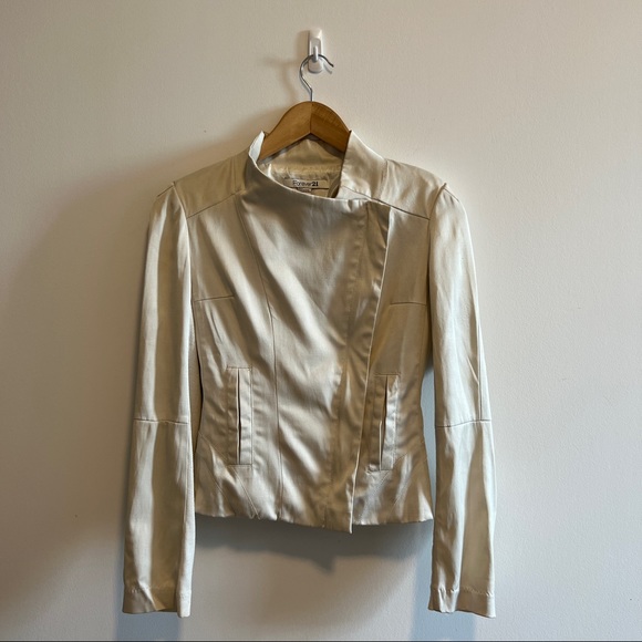Cream Light Blazer Jacket - Picture 2 of 6